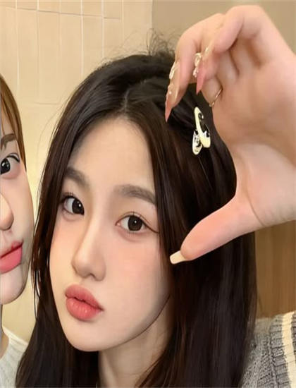 电影亢奋免费观看_严选漫画免费入口页面在线观看_两个人看的WWW视频观看